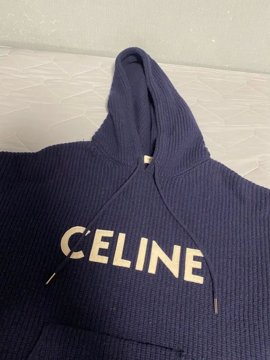 XS 105