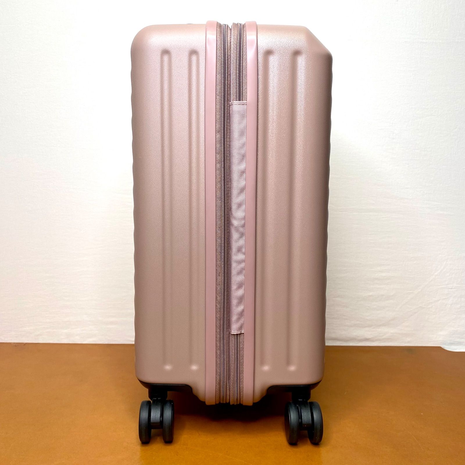 ACE エース イグザクト 機内持込みサイズ スーツケース 拡張機能付き 37L ピンク TSAロック 軽量 キャリーケース 旅行バッグ