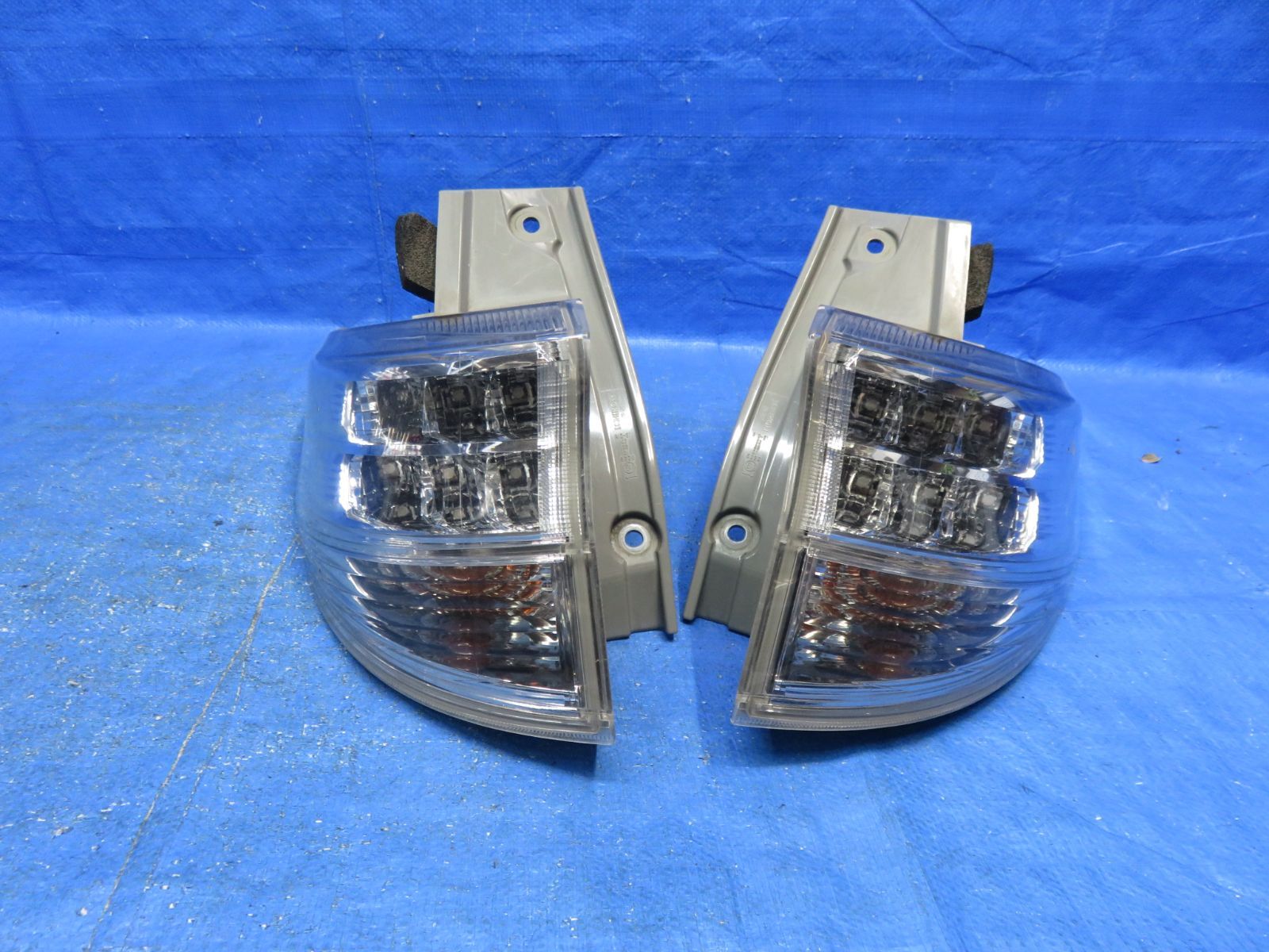 LA6820 点灯OK エスティマ ACR50W 3型 後期 テールライト テールランプ フィニッシャー 5点 ICHIKO 28-207 ACR55W GSR50W GSR55W FFCRYSTALESIA_COM