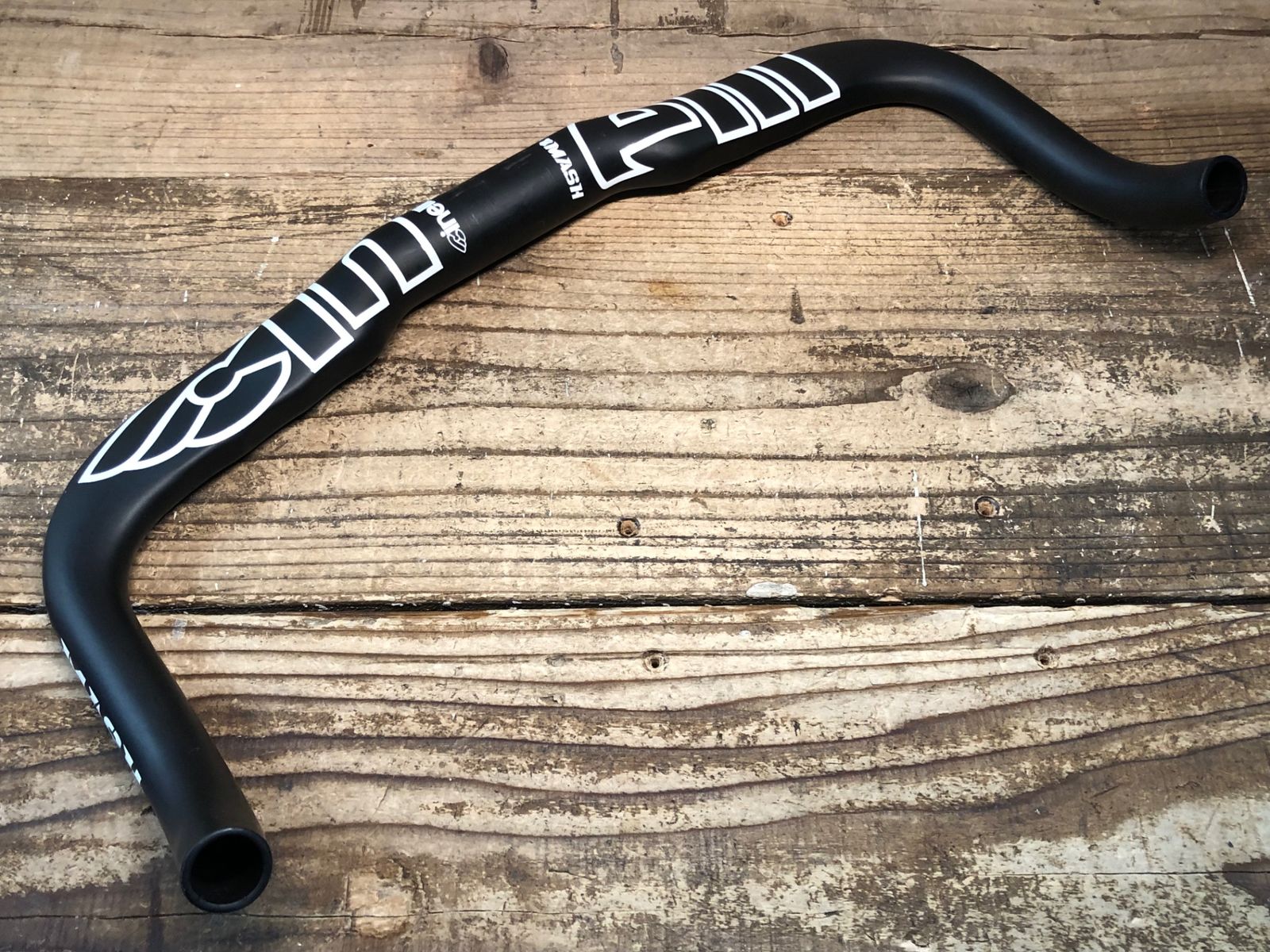 未使用 Cinelli × MASH チネリ ブルホーン ハンドル Cinelli x MASH Bullhorn残り僅か！ | ブローチャーズ