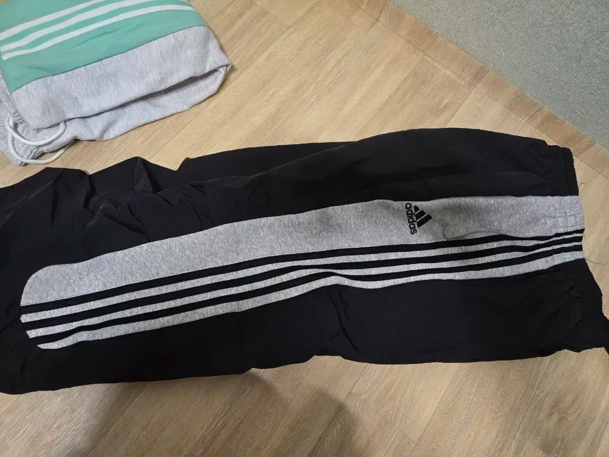 adidas アディダス パチュー ヴィンテージ
