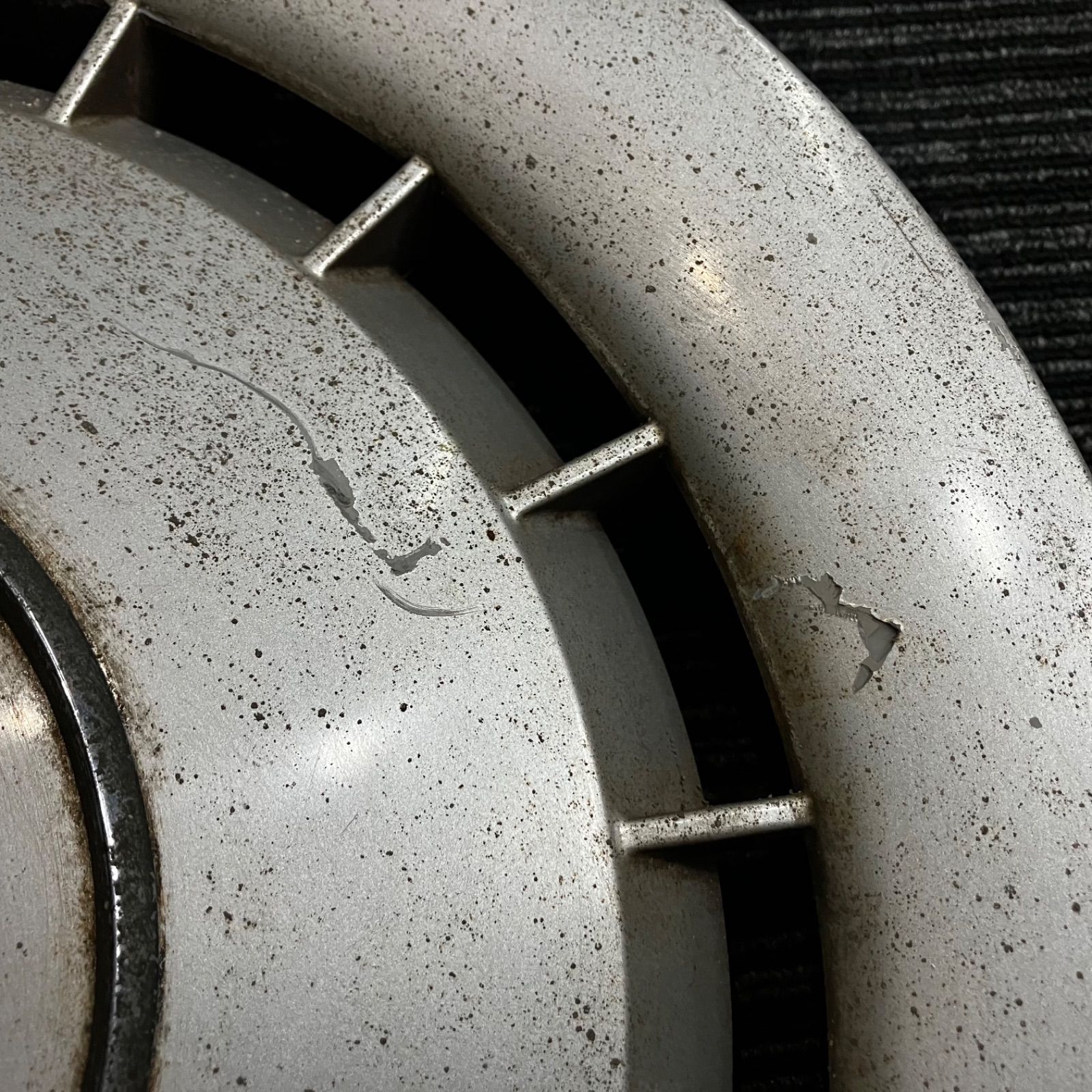 W124 300E W126 300SE等 純正デスビキャップカバー 1031580585