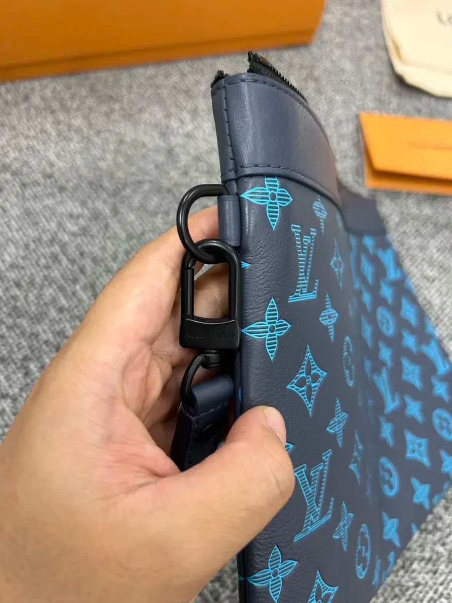 トゥ ゴー
