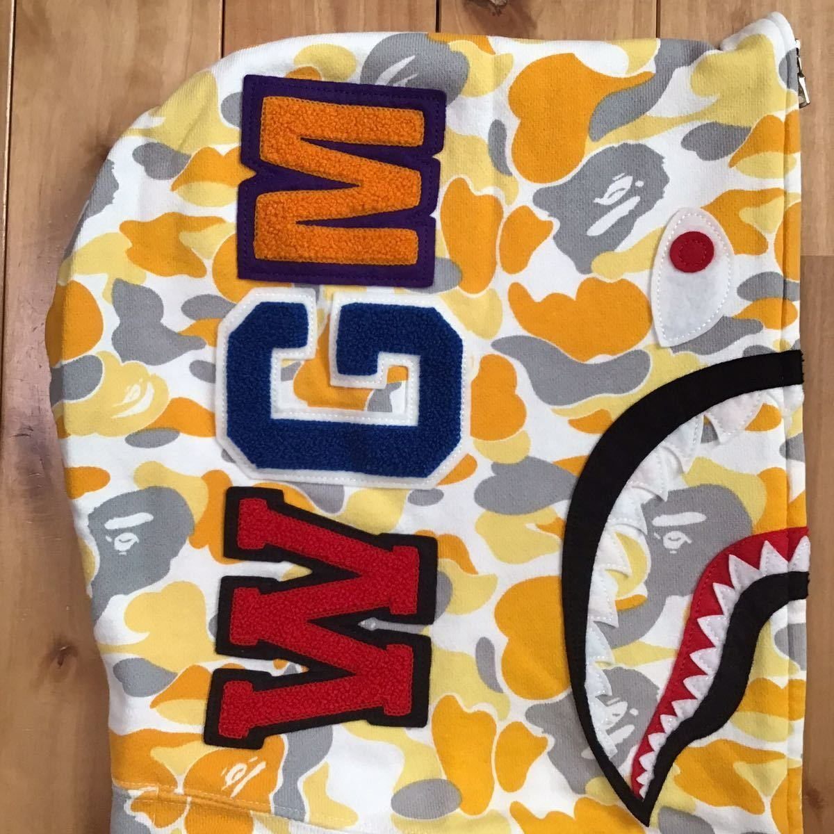 BAPE 松山 シャークフーディー 店舗限定 シャークパーカー 完売品
