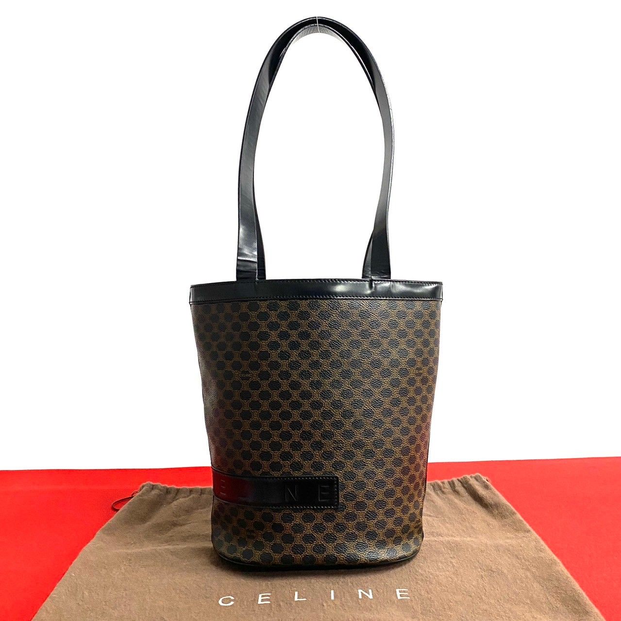 極 美品 保存袋有 CELINE セリーヌ マカダム ブラゾン 柄 レザー 本革  