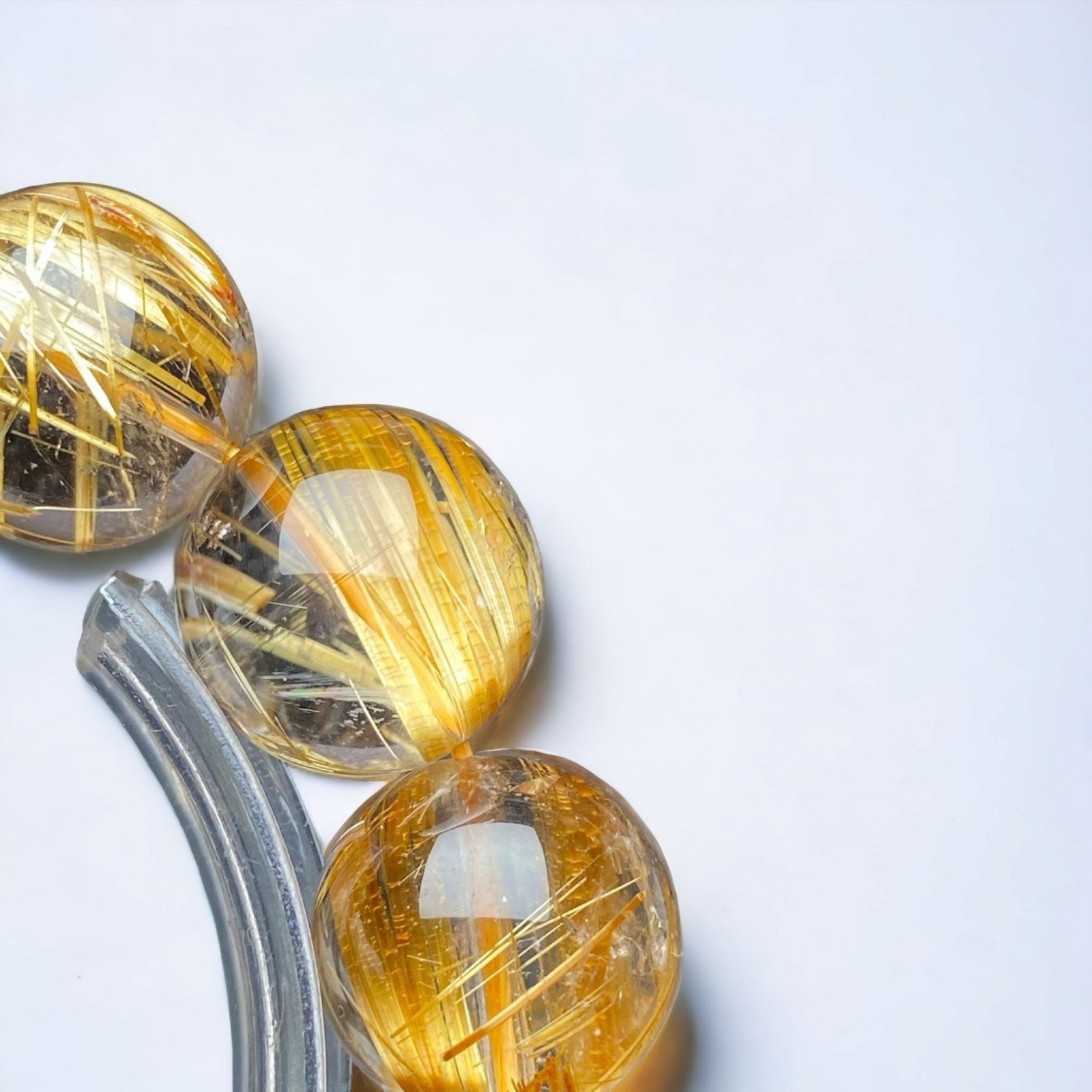 最終・キャッツアイゴールドタイチンルチルクォーツ[23DG]15.4mm 極品  