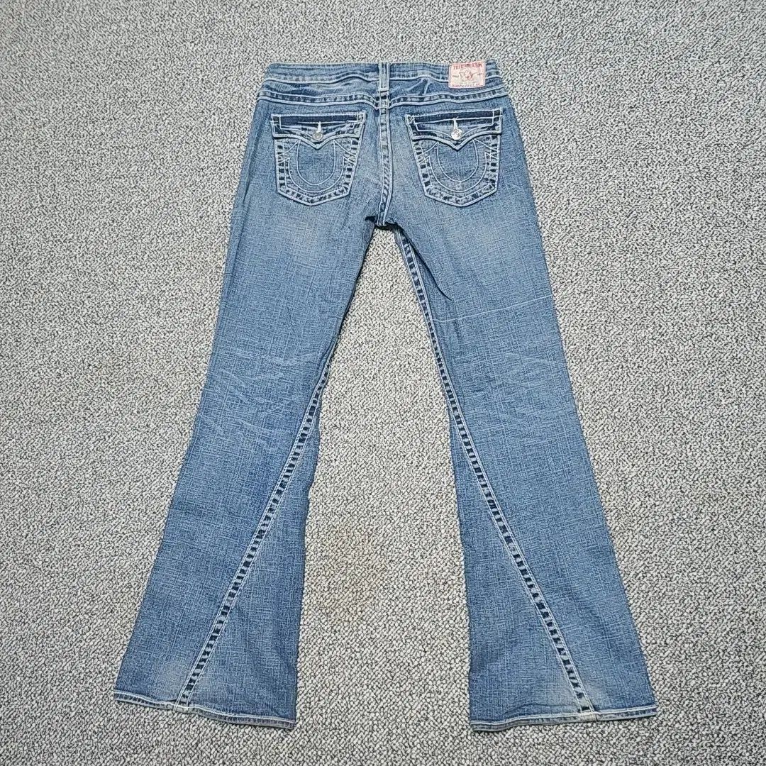 32 TRUE RELIGION(トゥルーレリジョン) USA ブーツカット デニム