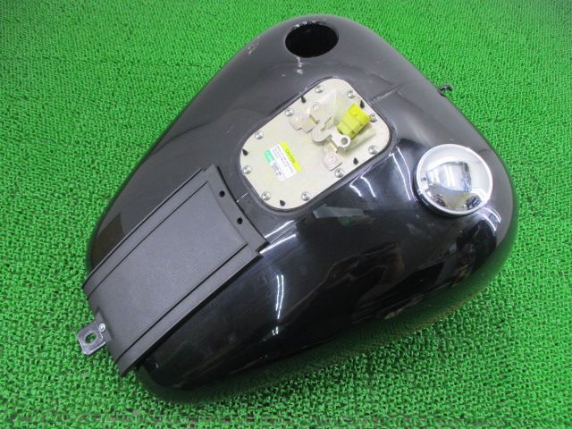 FLSTC1450 タンク 黒 ハーレー 純正 中古 バイク 部品 ソフテイル