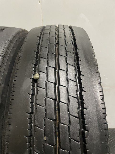 TOYO DELVEX M134 205/80R17.5 120/118L 17.5インチ ライトトラック用 夏タイヤ 2本 21～22年製 バリ溝 シビリアン等　(KTT167)