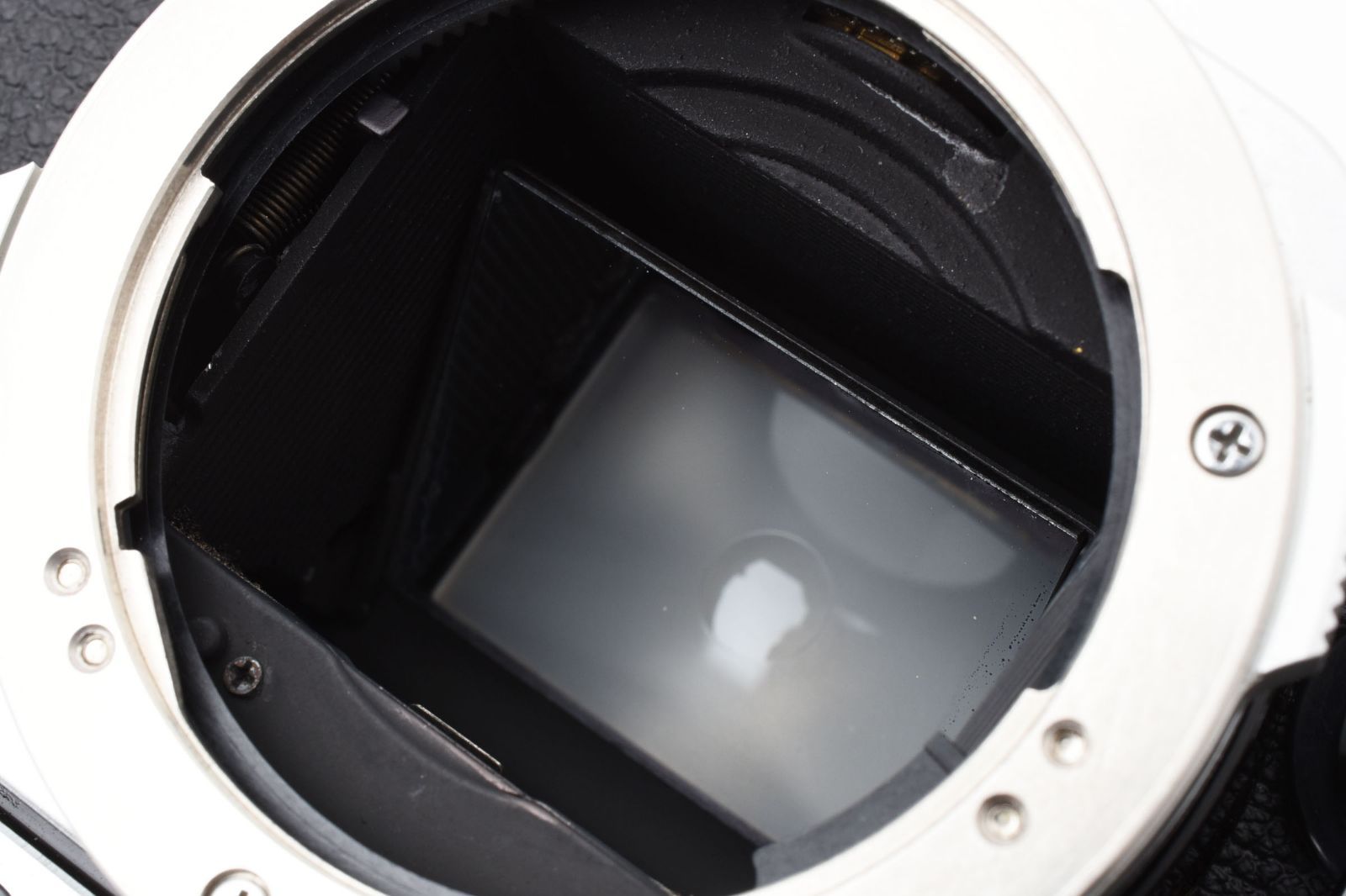 MF SLRフィルムカメラ