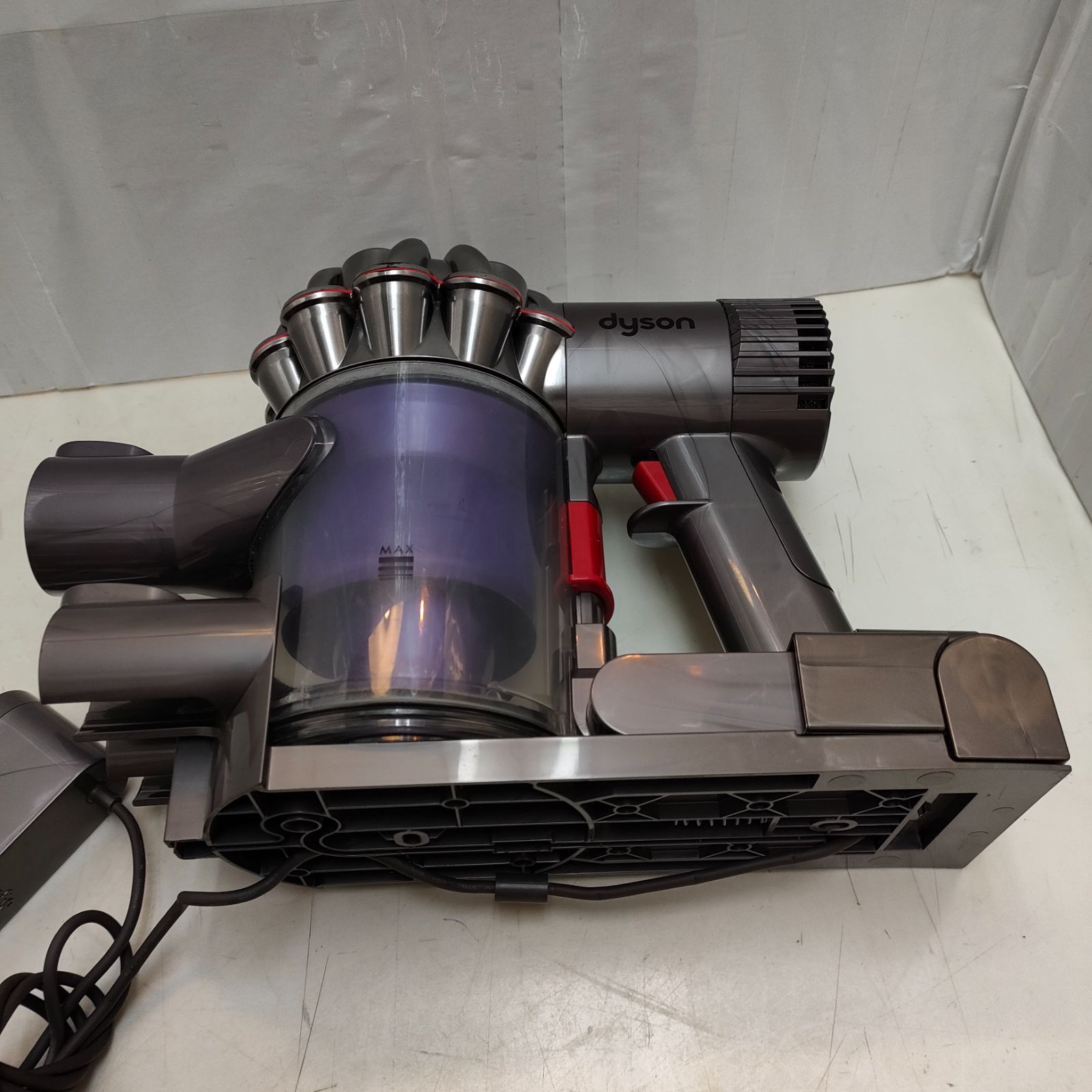 ◆Dyson ハンディ掃除機 クリーナー DC61