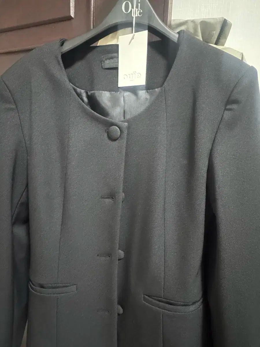 Uネック ラウンド ボタン ジャケット