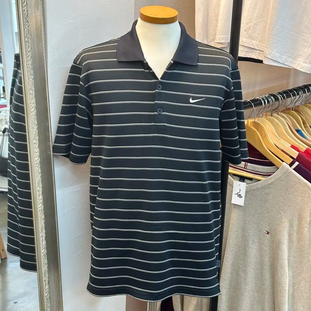 Nike(ナイキ） ドライフィット ストライプ PK Tシャツ M