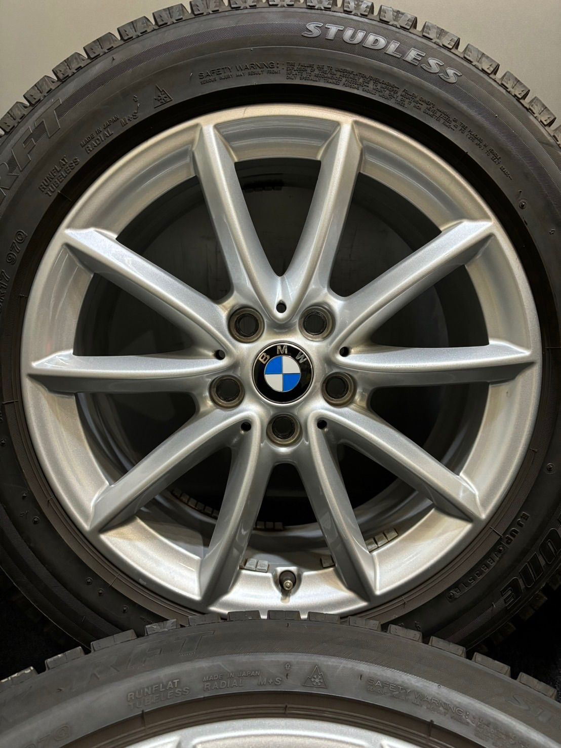 【マンボウ】【BMW X1,X2等】225/55R17 ホイール4本 マンボウ様専用】【BMW X1，X2等】225/55R17 ホイール4本 ☆225⁄55R17