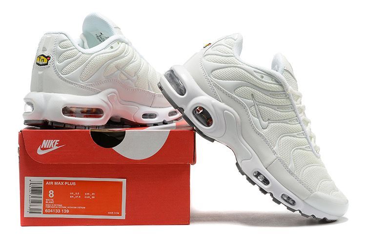 Nike Air Max Plus OGTripleホワイト