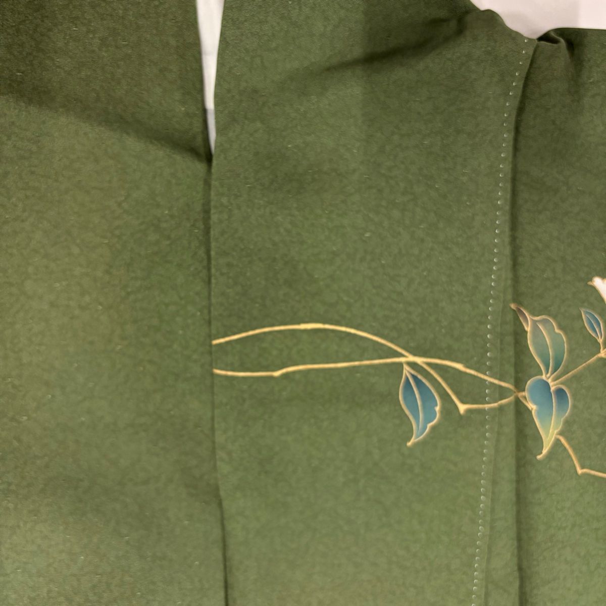 バイセル 着物 名品 付下げ 薄緑 流水 草花 風景 刺繍 総絞り 正絹 袷 身丈155cm 裄丈62.5cm ☆☆☆☆ バイセル 着物 名品 付下げ 薄緑 流水 草花 風景 刺繍 総絞り 正絹 袷 身丈