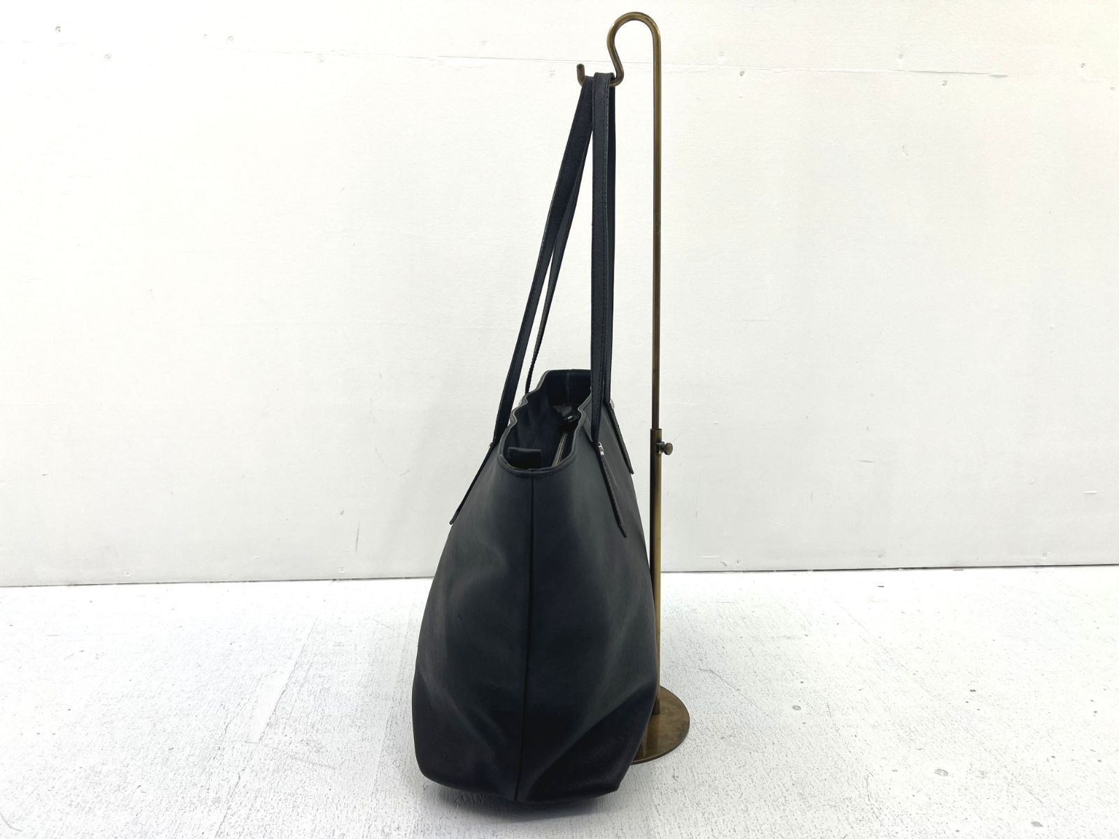 極美品　ヴィヴィアンウエストウッド　ビジネスバッグ　ブラック　オーブ　PVC 盛岡79-0098】Vivienne West Wood ヴィヴィアン ウエスト ウッド