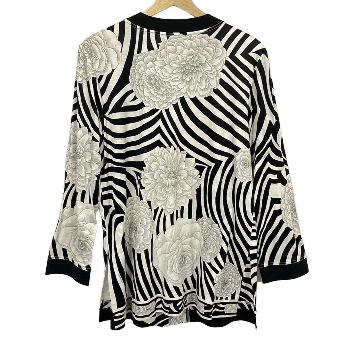 挑戦 LEONARD レオナール カーディガン サイズL レディース - 白×黒 長袖|花柄|ロング丈 送料無料キャンペーン中！