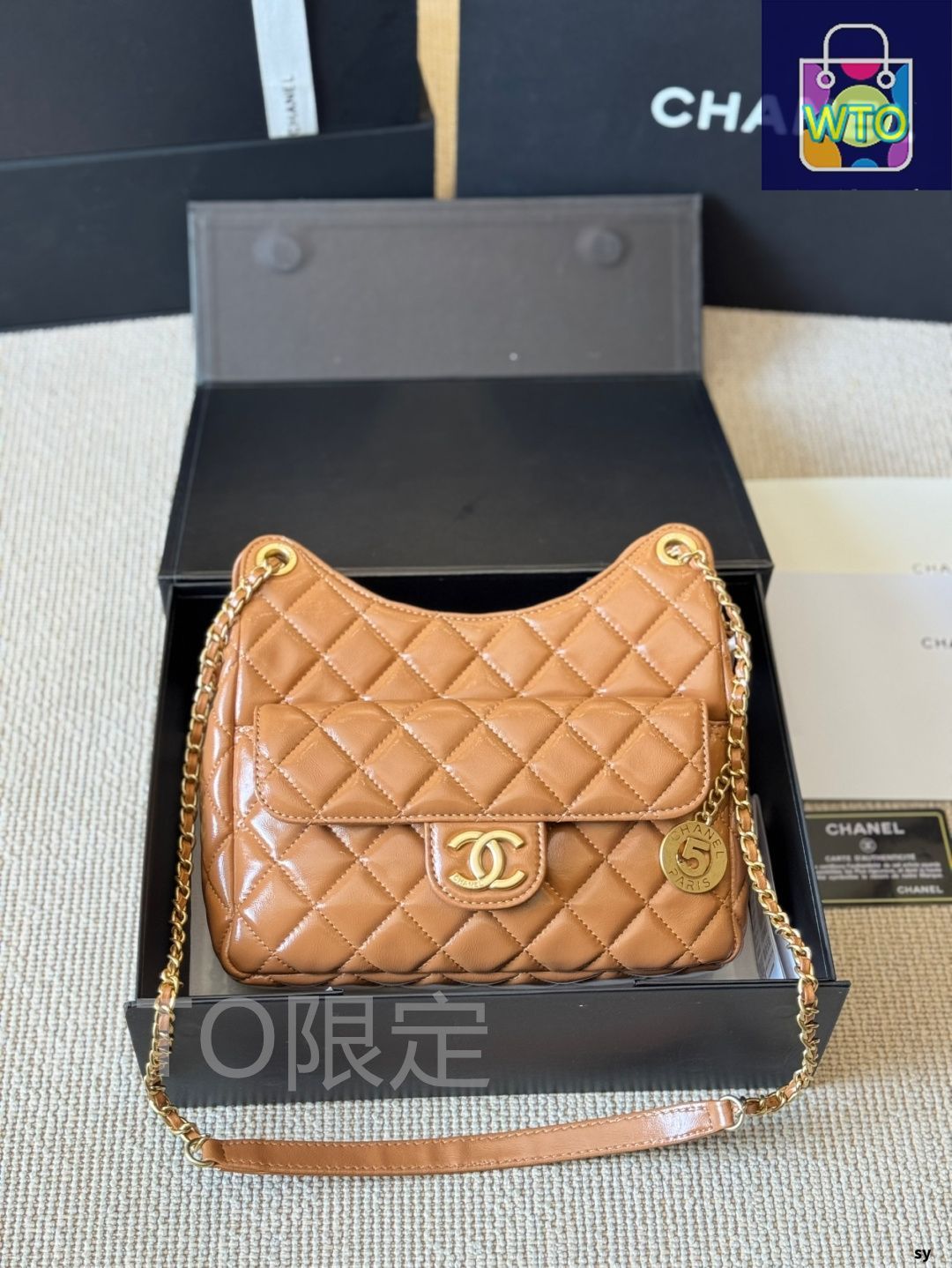 今日 Chanel シャネル 23Cシリーズ レトロで多機能なゴールドコインデザイン