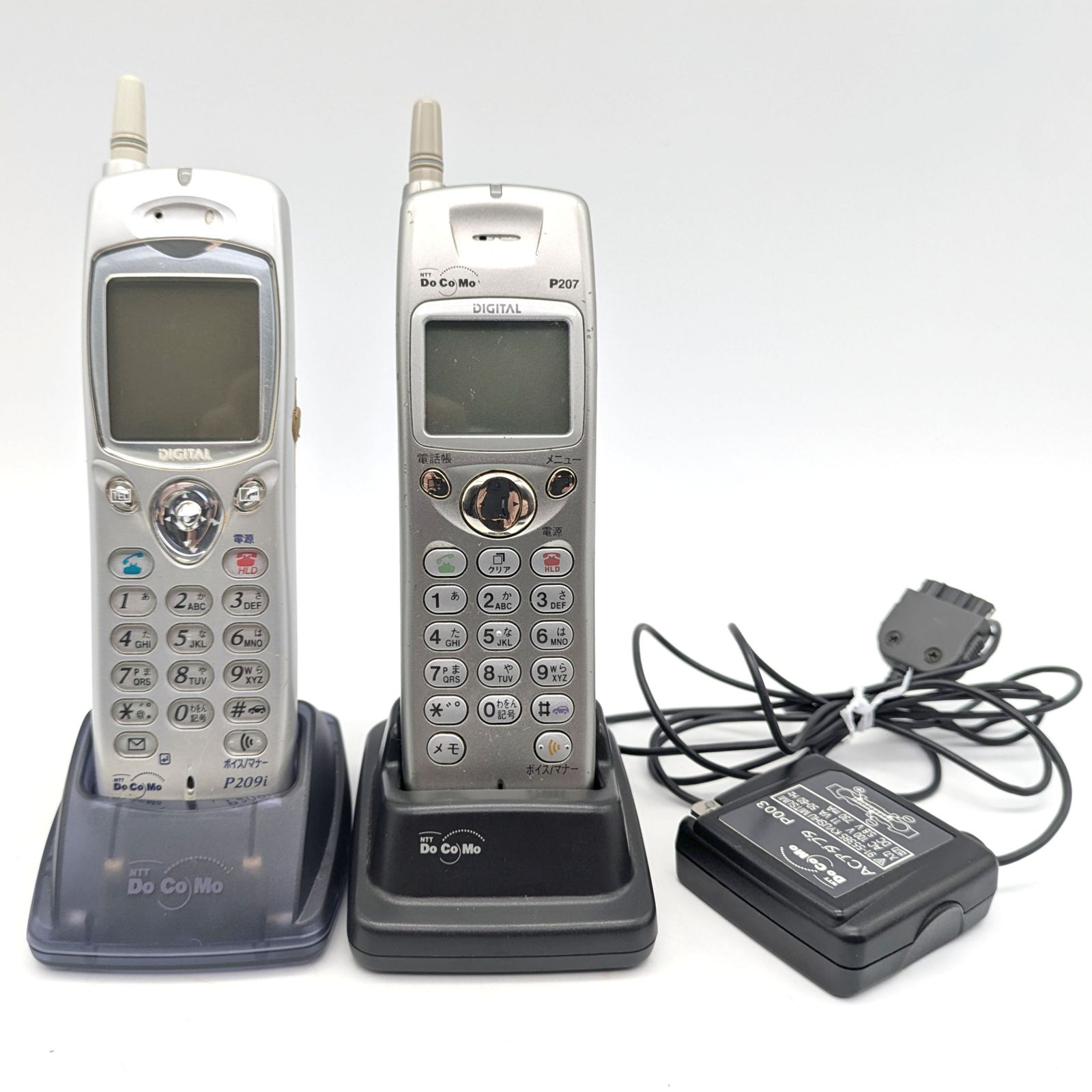 希少 未使用品 NTT docomo P151 Hyper ドコモ 携帯電話 NTTドコモ P151HYPER モックアップ - モックセンター