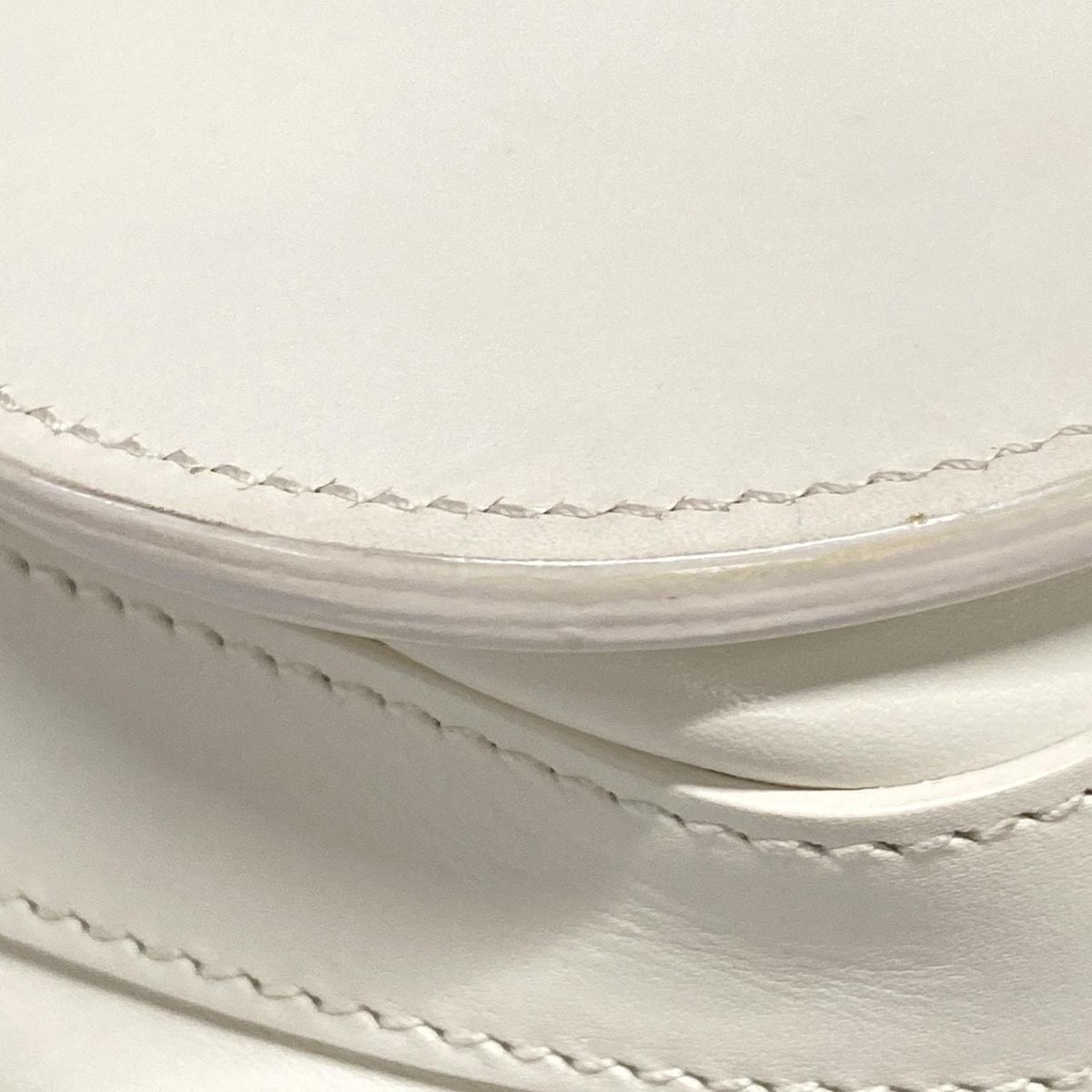 ディオールボビーイーストウエストバッグ