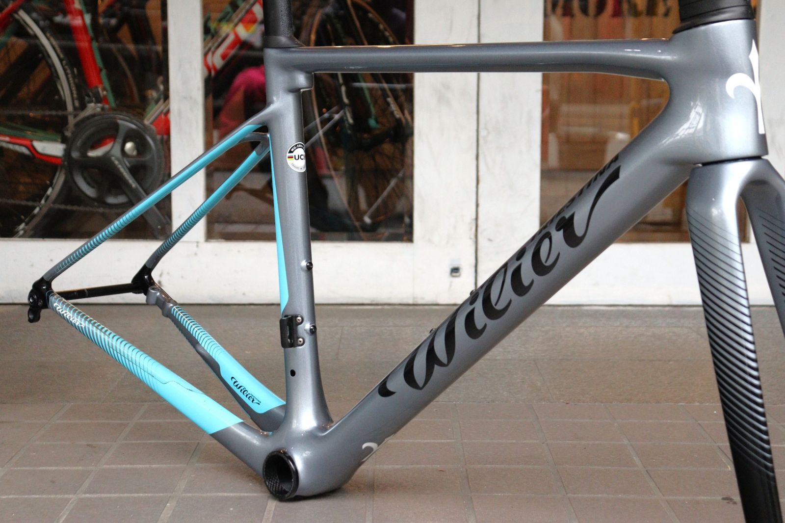 2025モデル XSサイズ