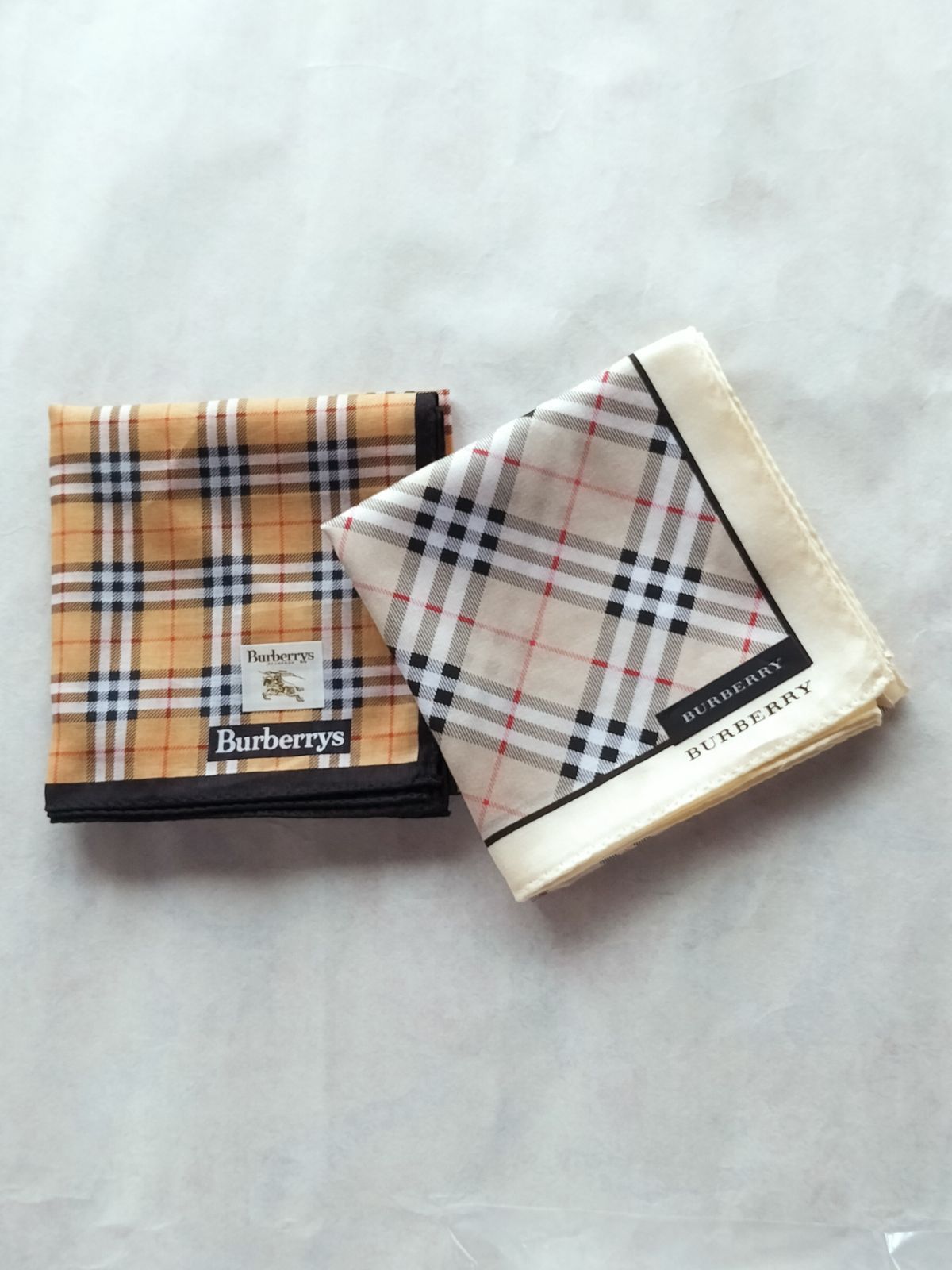 新品未使用 BURBERRY ハンカチ - 小物