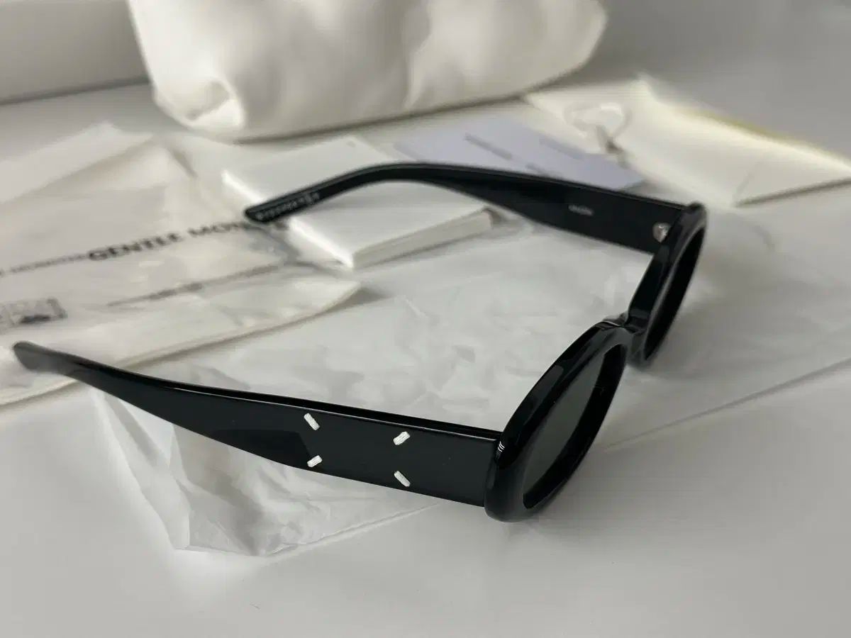 ジェントル・モンスター x メゾン Maison Margiela(メゾン