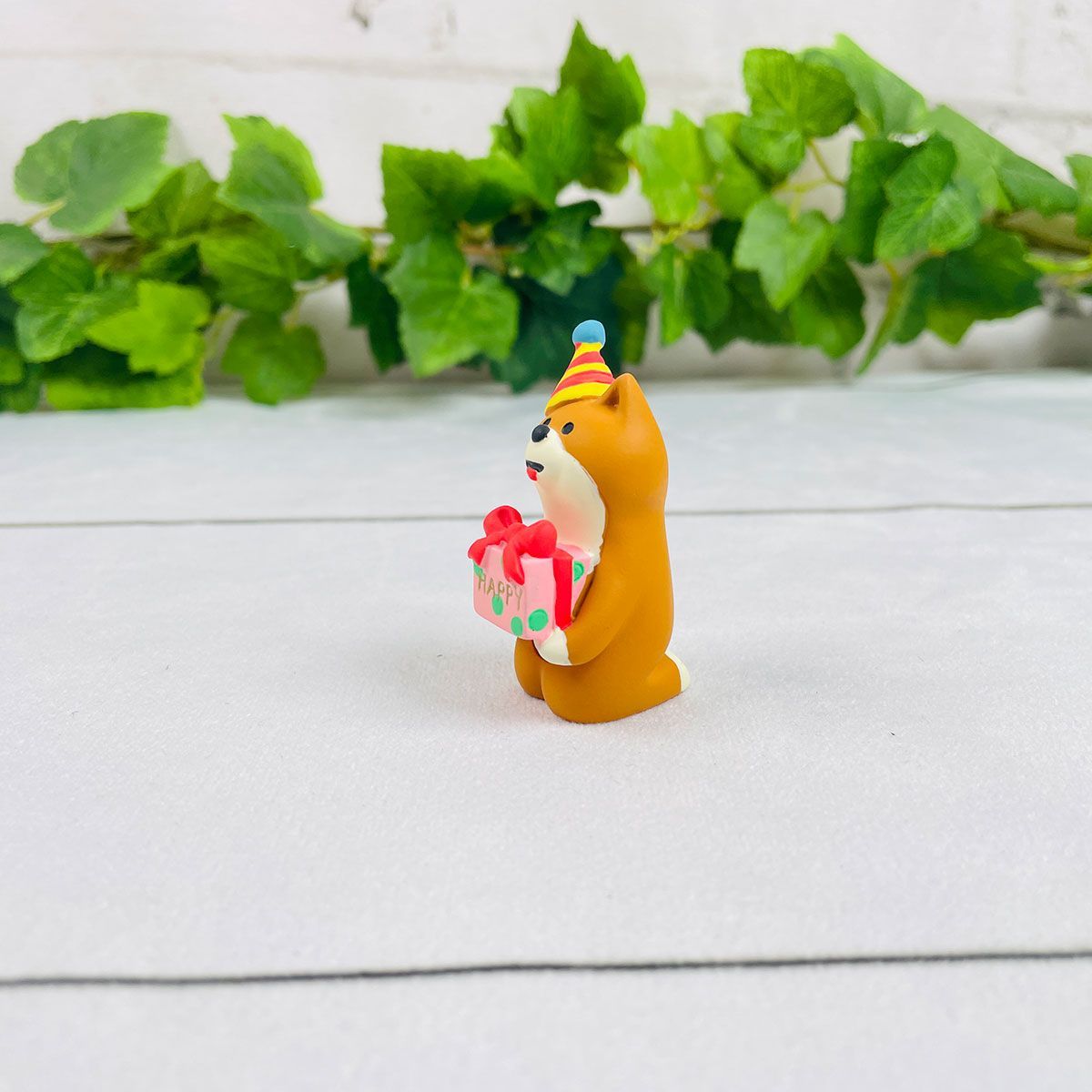 デコレ コンコンブル おめでとうプレゼントわんこ（柴犬） ZCB