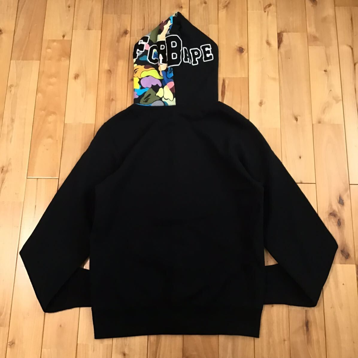 FCRB × BAPE シャーク パーカー Mサイズ a bathing ape multi camo 
