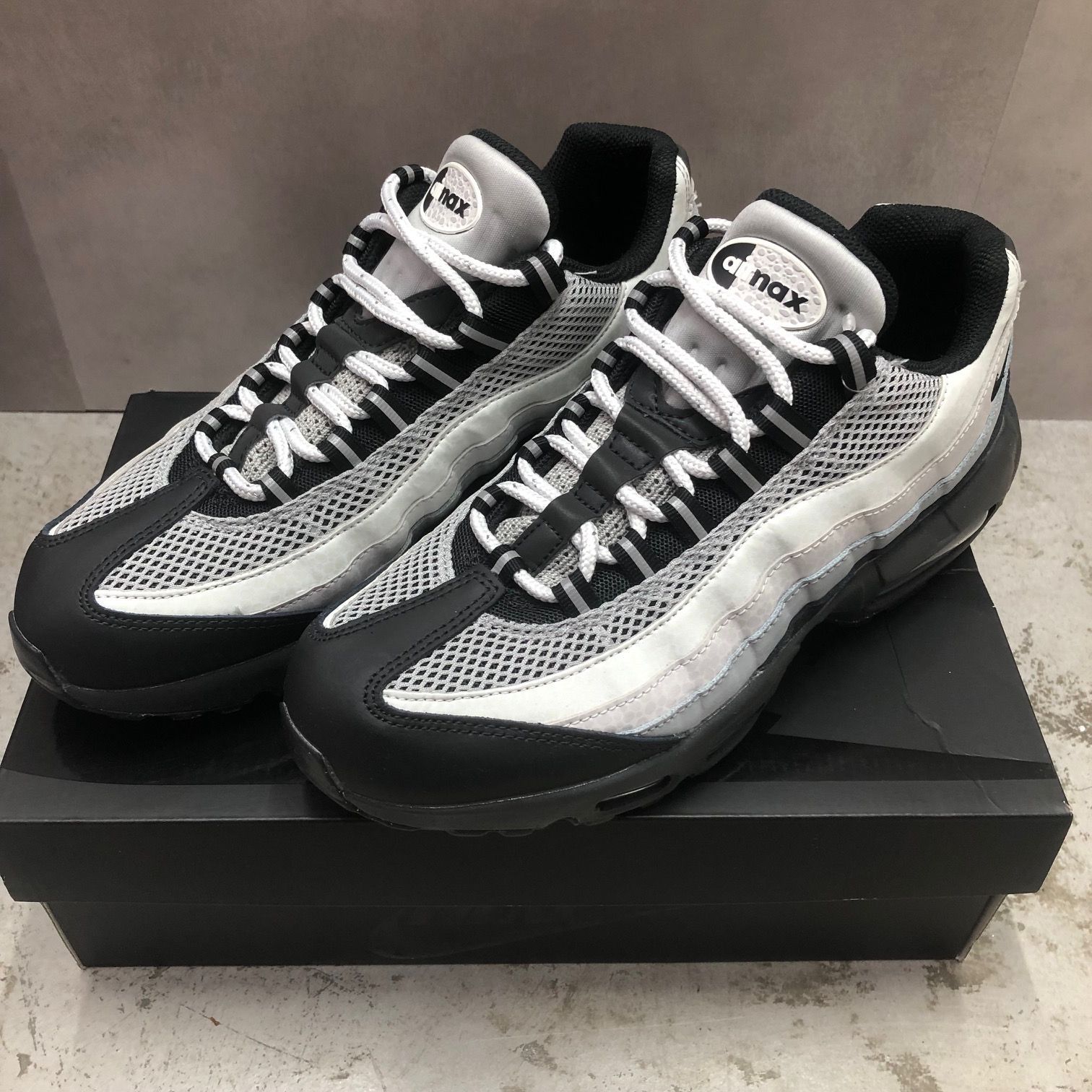 新品 Nike WMNS Air Max 95 Safari DV5581-001 エアマックス95 