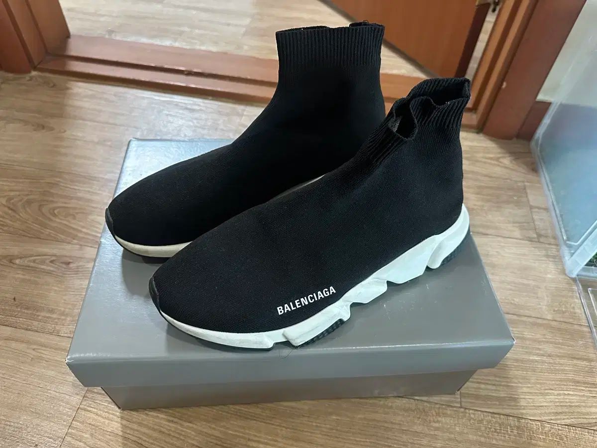 バレンシアガ　スピード　トレーナー　メンズ BALENCIAGA バレンシアガ スピードトレーナー ソックス スニーカー