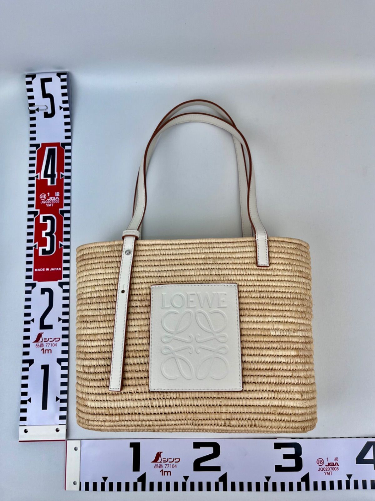6/30（月）13時まで出品】【最終値下げ】LOEWE ロエベ スクエア