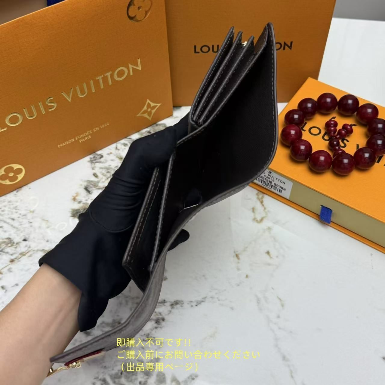 ルイです。他の方購入不可です。 新品同様 人気 LOUIS VUITTON 折り財布 ルイヴィトン 折り財布