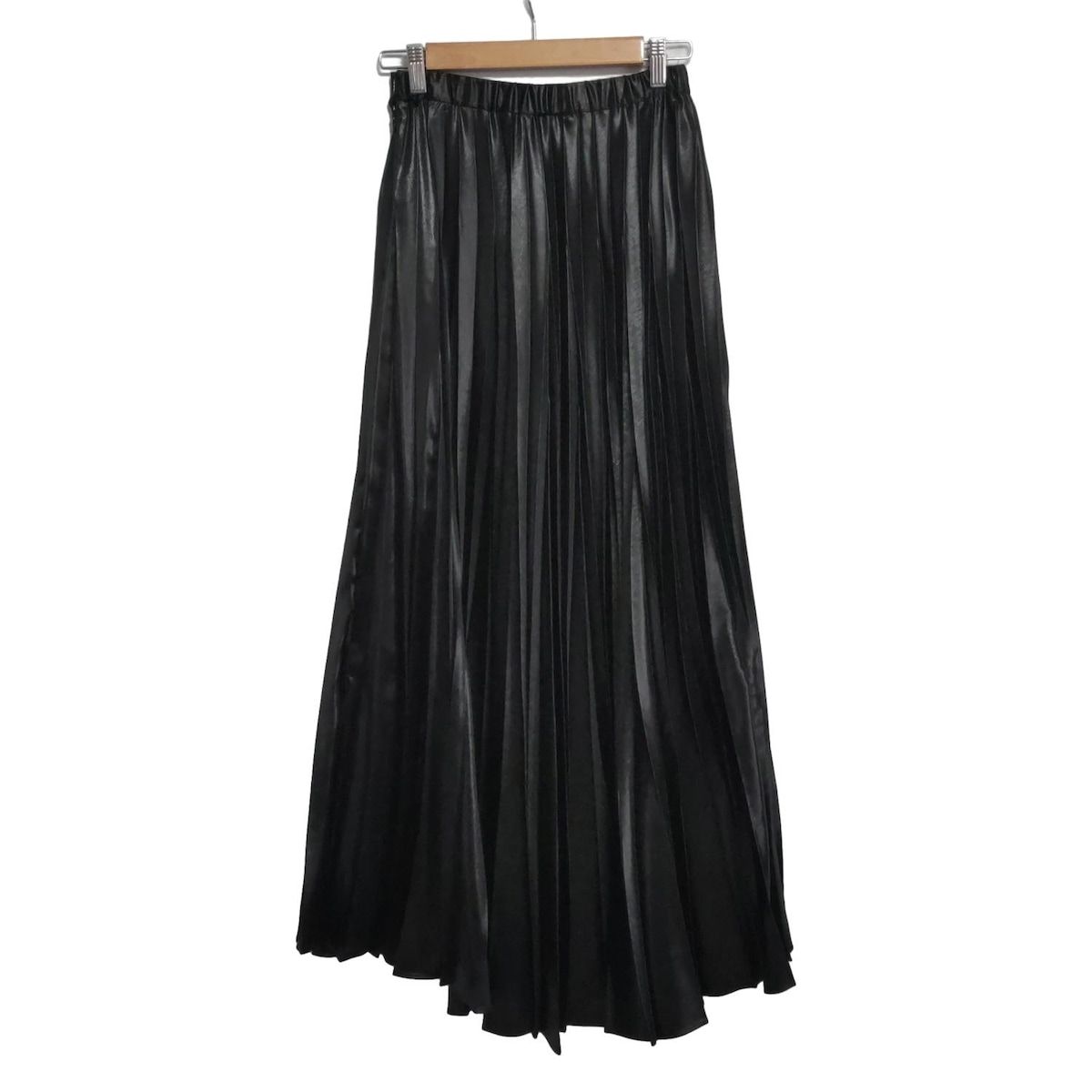 UN3D. アンスリード ロングスカート サイズ38 M レディース - 黒 マキシ丈|プリーツ