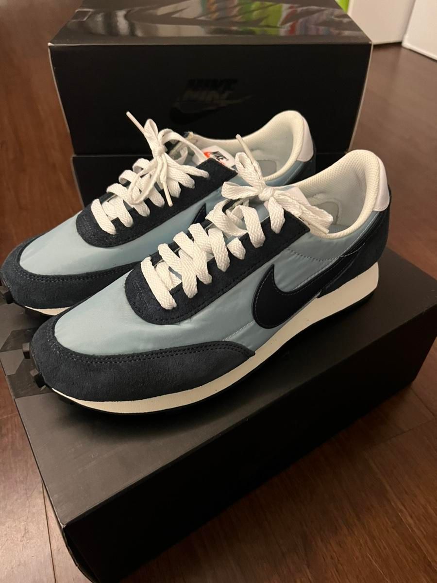 【Bunjang商品韓国直送】NIKE(ナイキ) 夜明け ( 270 ） 新品 付属品完備