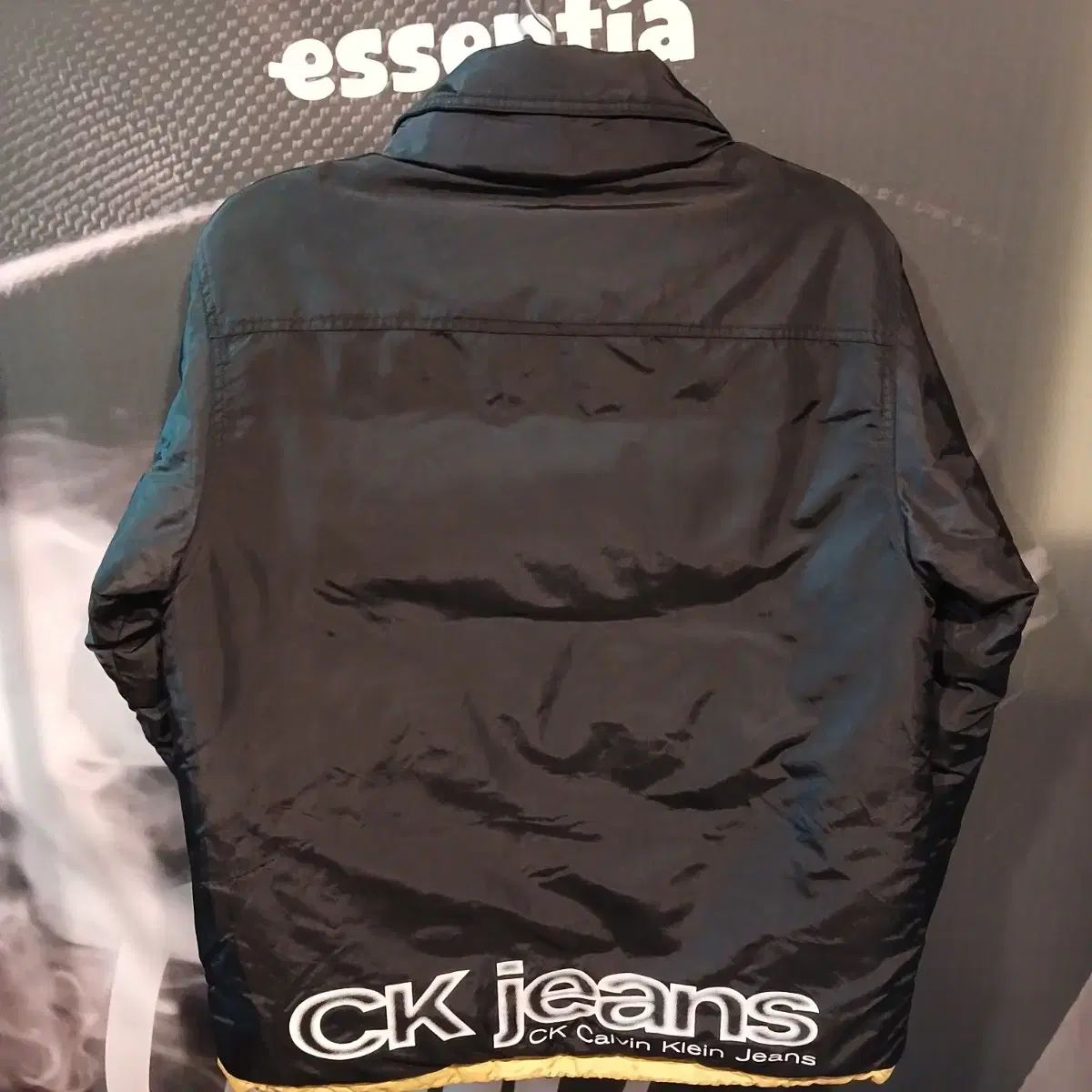 Calvin Klein カルバ ンクライン CK ロゴ ジャケット