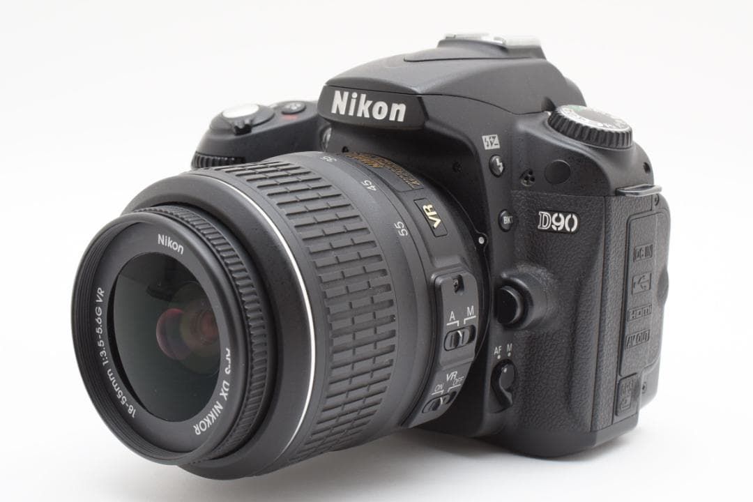 極美品｜ Nikon D90 AF-S DX 18-55mm F3.5-5.6G VR デジタル一眼レフ