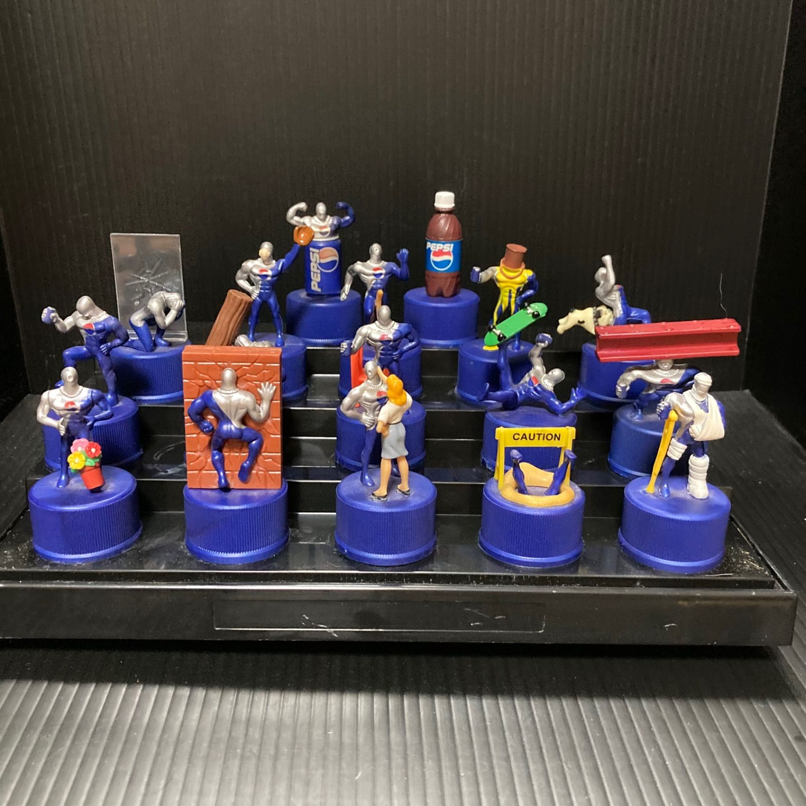 ペプシマン ボトルキャップ アクシデント [15種セット]＋2種類
