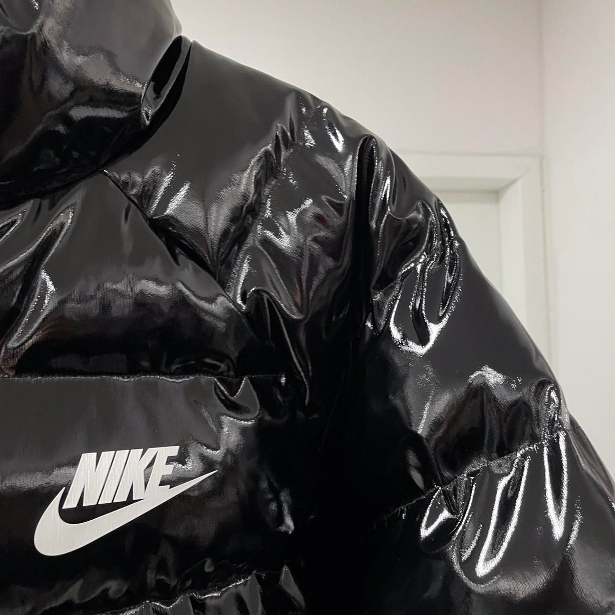 Nike 光沢ダウンジャケット ブラック NIKE】関送無料/ナイキ/ジョーダン フライト/ダウンジャケット