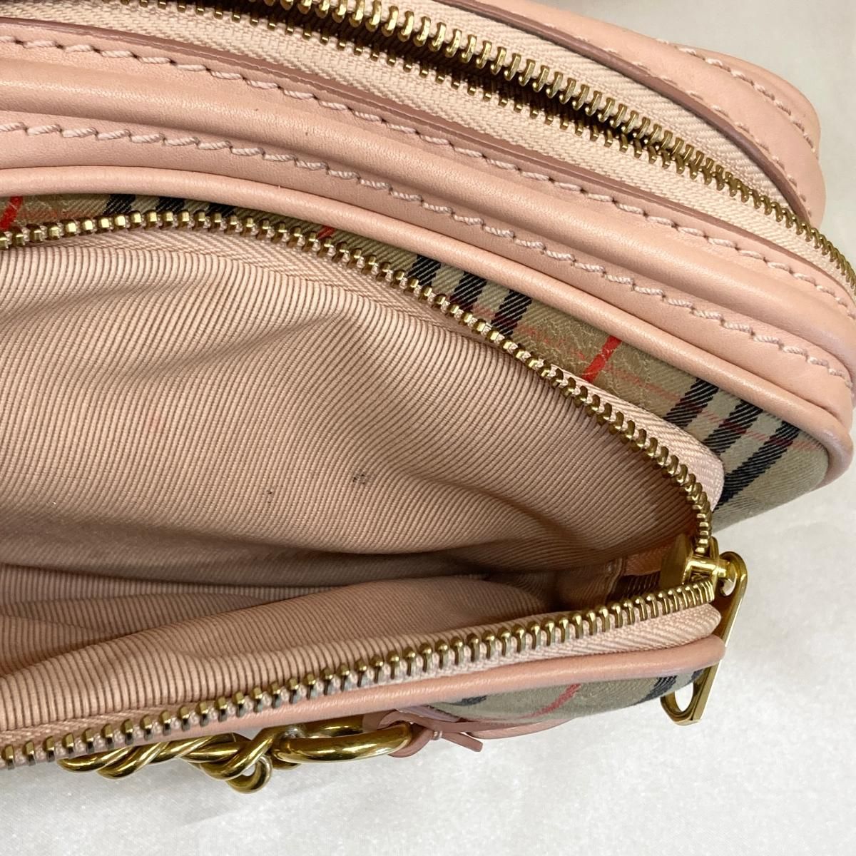 中古】 BURBERRY （バーバリー） LINK ﾁｪｰﾝ ｼｮﾙﾀﾞｰ ｶﾒﾗﾊﾞｯｸﾞ