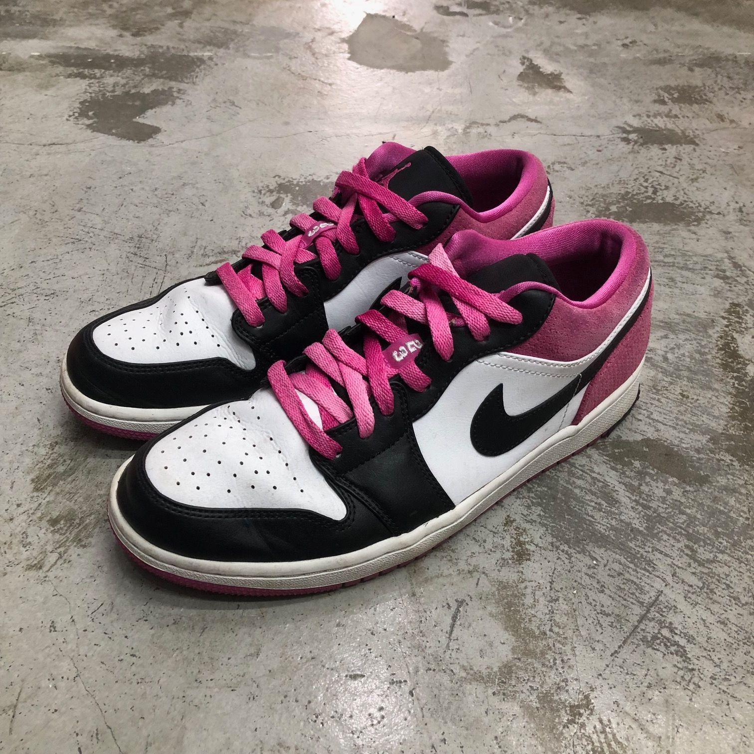 NIKE AIR JORDAN 1 LOW BLACK/WHITE-MAGENTA ナイキ エア