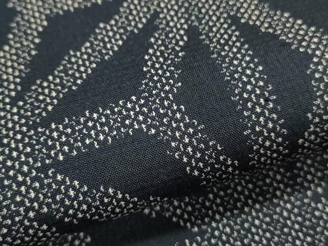 平和屋着物○上質な紬 葉文 黒地 正絹 逸品 AAAO0328ck