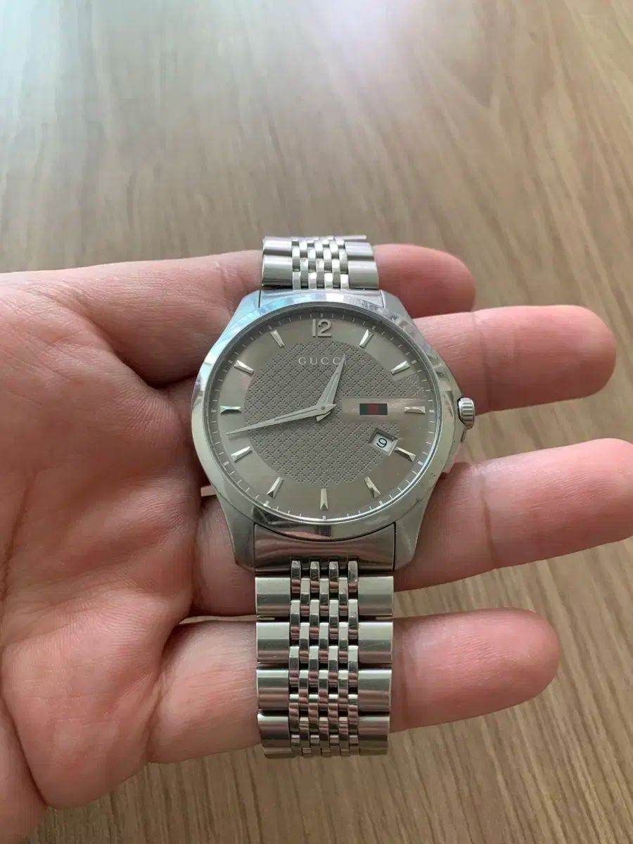  グッチ 時計 蜂 タイムレス ウォッチ 腕時計(クォーツ) 腕時計(アナログ)