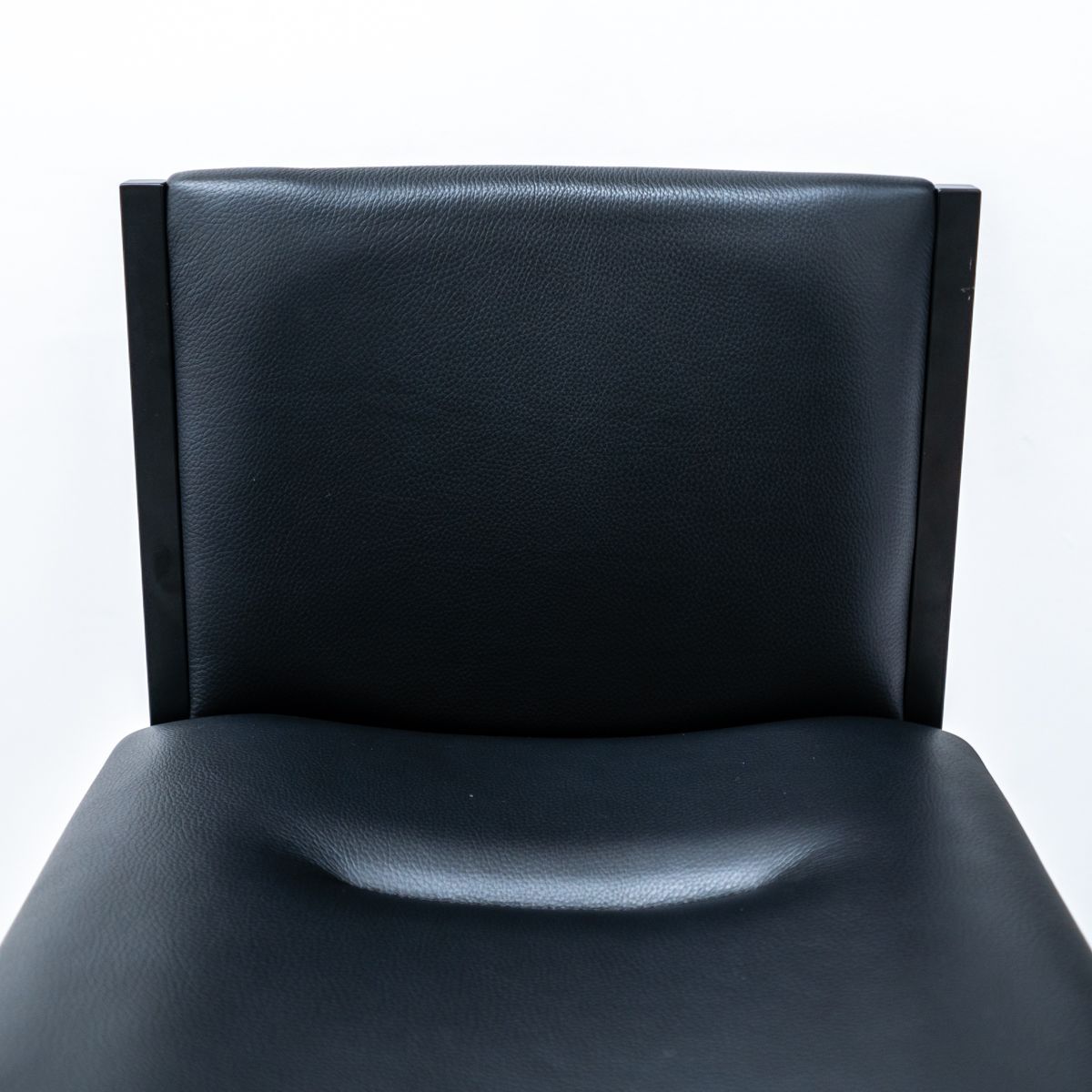 ★極美品 Cassina IXC カッシーナ イクスシー LIMA リマ レザー IXC(イクスシー）LIMAリマ アームレスチェア|カッシーナ