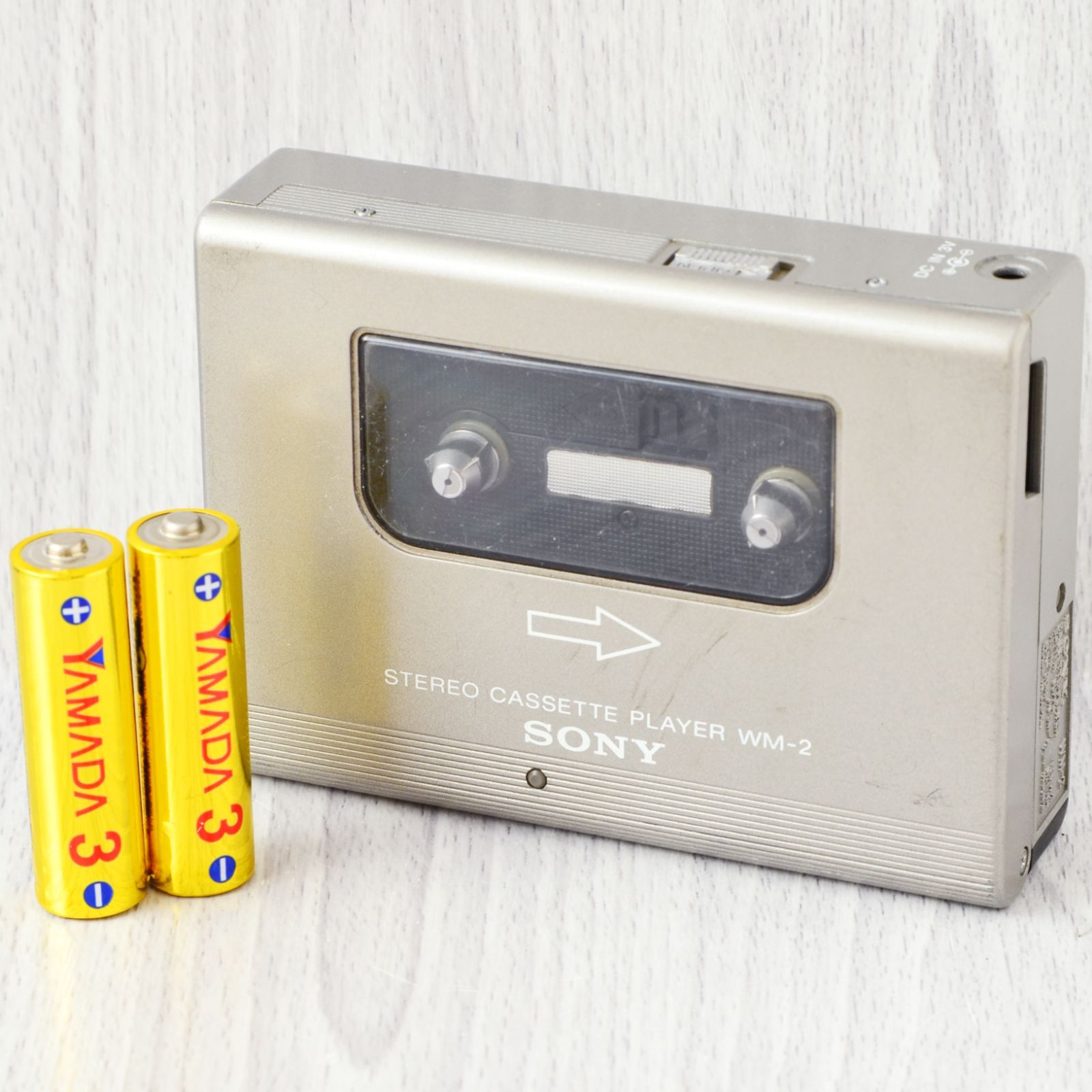 美品! SONY WALKMAN WM-2 カセットウォークマン 銀 修理済-