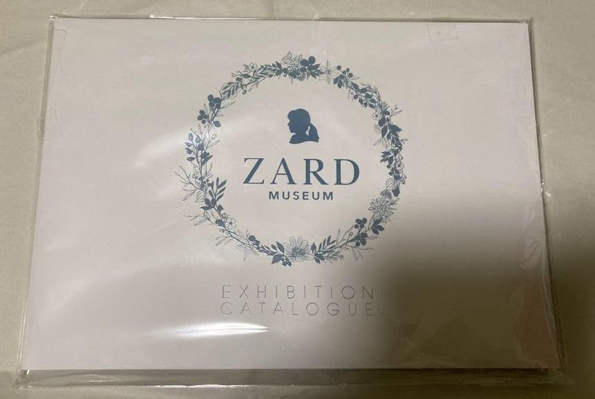 新品未開封　ZARD MUSEUM 公式図録　パンフレット ZARD（ザード）坂井泉水「ZARD MUSEUM図録」パンフレット - メルカリ