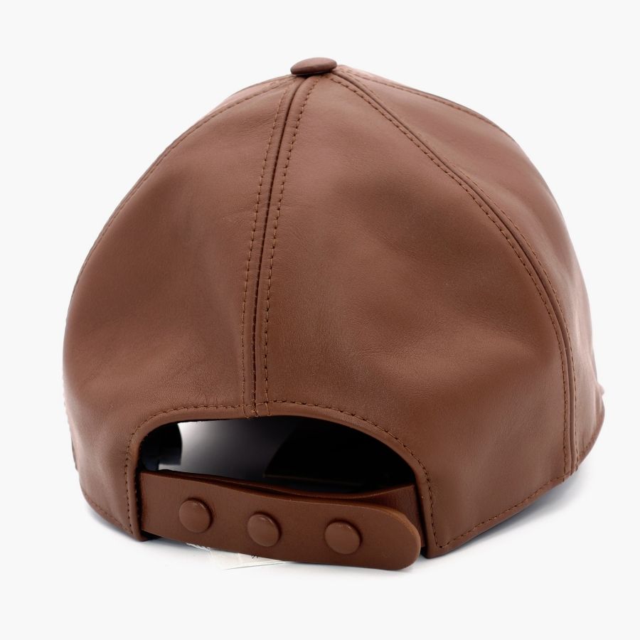 未使用 バーバリー BURBERRY TBロゴ レザー キャップ 茶色 未使用 バーバリー BURBERRY TBロゴ レザー キャップ 帽子