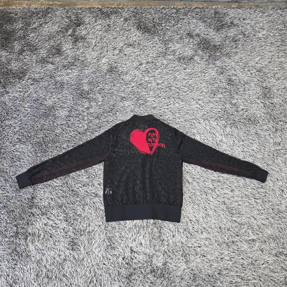 パータン ジップアップ