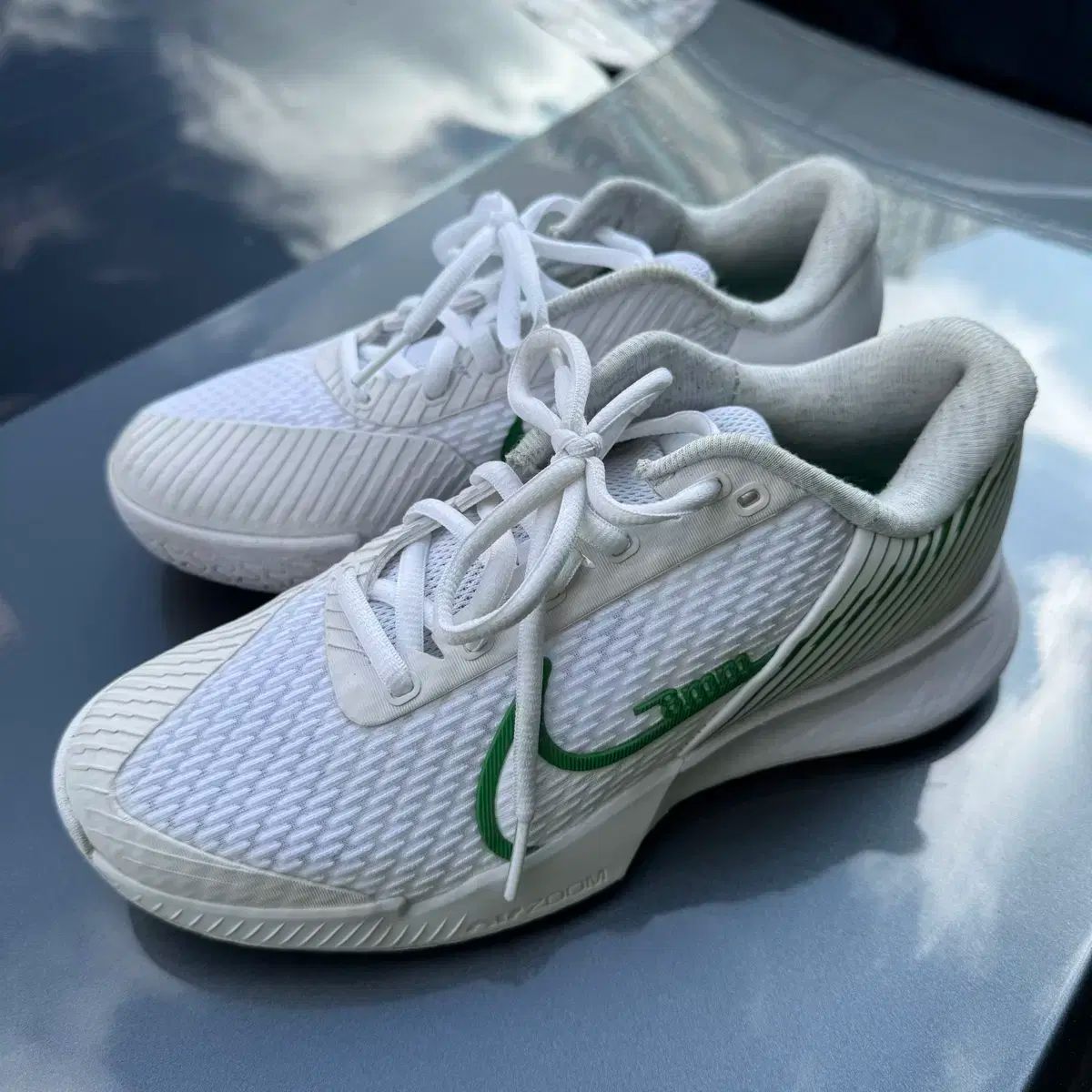NIKE(ナイキ) テニスシューズ ナイキコート エア ズーム